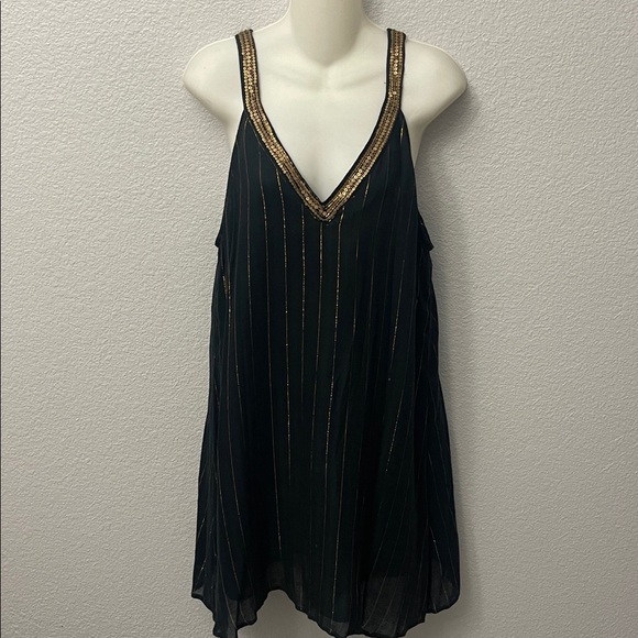 En Creme Sequin Dress -NWT - Picture 3 of 4